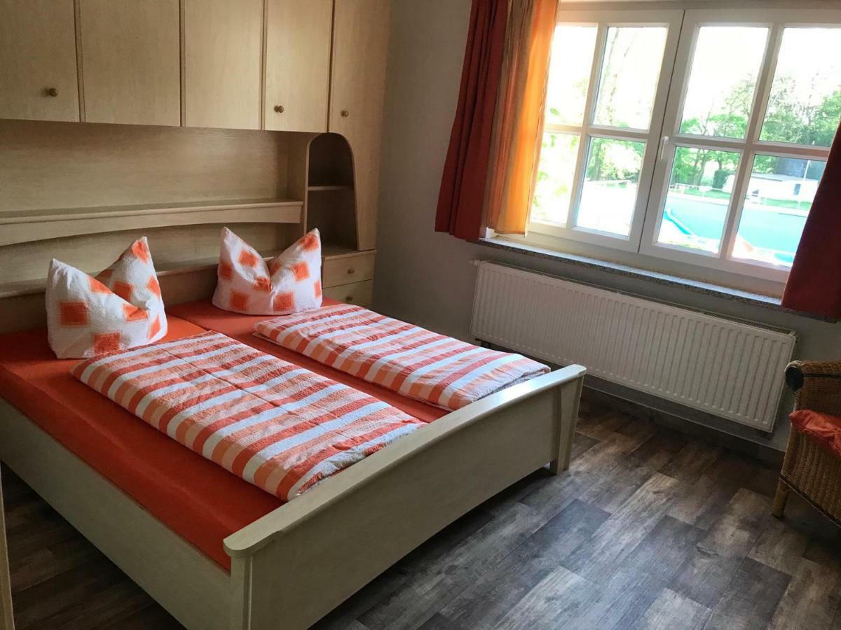 Pension Am Waldbad Seehausen  Esterno foto