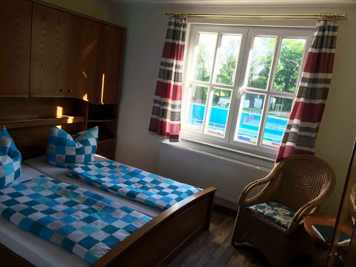 Pension Am Waldbad Seehausen  Esterno foto